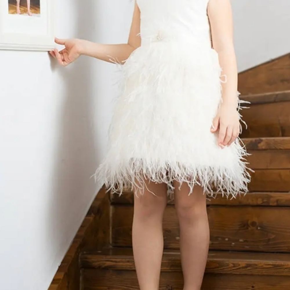 Girl's Ivory off white Ostrich feather dress 3 6